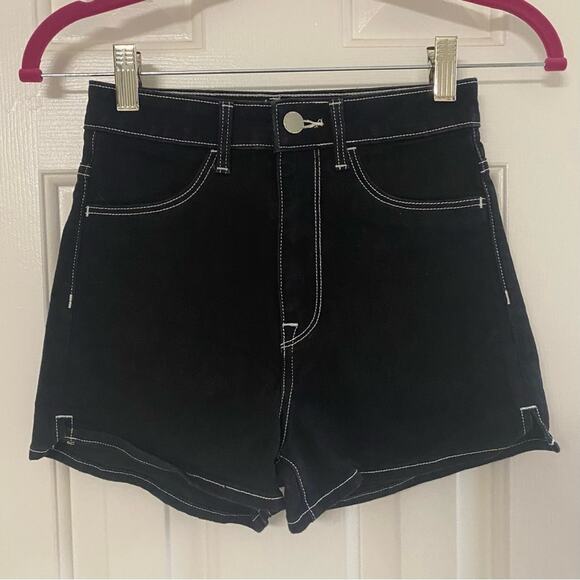 H&M • Black High Waist Twill Contrast Seam Denim Shorts - Picture 2 of 5